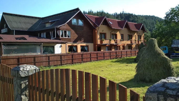 Arefu Cazare | Motel (K0888-46) Imaginea poate fi supusă drepturilor de autor. Se recomandă contactarea titularului drepturilor.