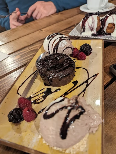 Arefu Cazare | Motel (K0888-55) Imaginea poate fi supusă drepturilor de autor. Se recomandă contactarea titularului drepturilor.