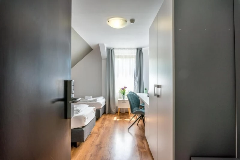 Nădășelu Cazare | Motel (K1447-26) Imaginea poate fi supusă drepturilor de autor. Se recomandă contactarea titularului drepturilor.