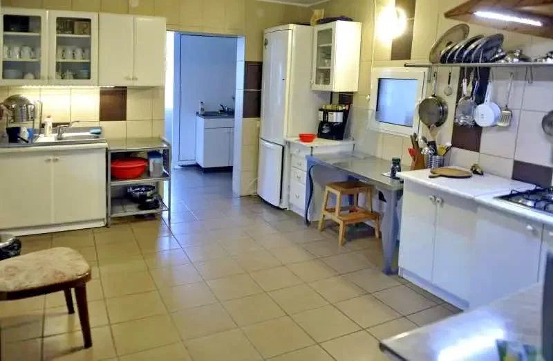  Szállás | Motel (K0886-2) A kép szerzői jogvédelem alatt állhat. Javasolt a kapcsolatfelvétel a jog tulajdonossal.