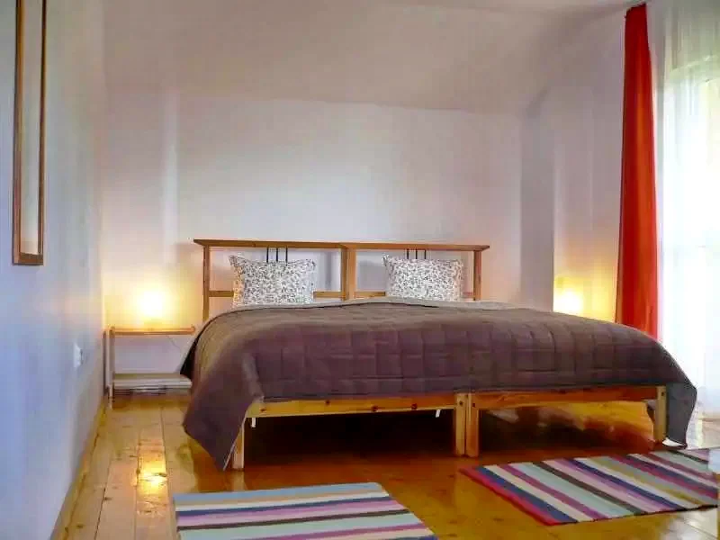 Corbeni Cazare | Motel (K0886-5) Imaginea poate fi supusă drepturilor de autor. Se recomandă contactarea titularului drepturilor.