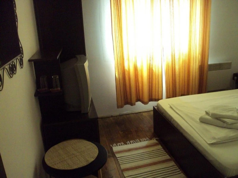  Szállás | Motel (K0625-21) A kép szerzői jogvédelem alatt állhat. Javasolt a kapcsolatfelvétel a jog tulajdonossal.