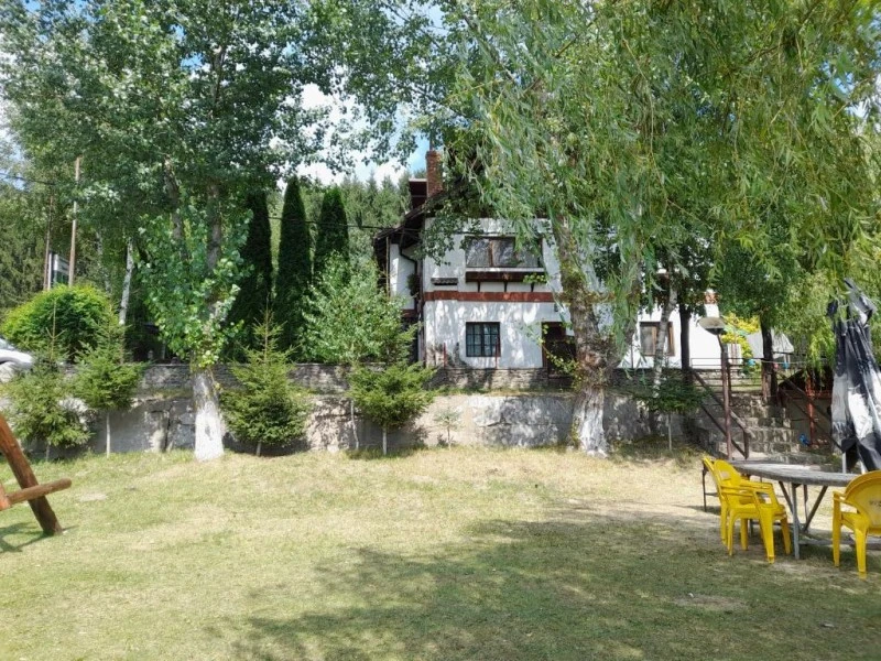 Corbeni Cazare | Motel (K0625-51) Imaginea poate fi supusă drepturilor de autor. Se recomandă contactarea titularului drepturilor.