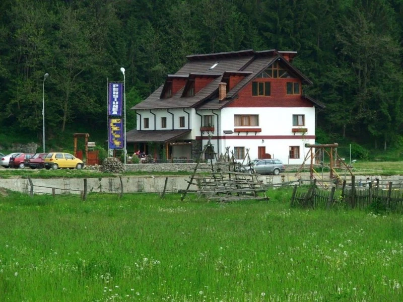  Szállás | Motel (K0625-57) A kép szerzői jogvédelem alatt állhat. Javasolt a kapcsolatfelvétel a jog tulajdonossal.