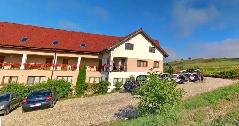 Petreștii de Sus Cazare | Motel (K0656-48) Imaginea poate fi supusă drepturilor de autor. Se recomandă contactarea titularului drepturilor.