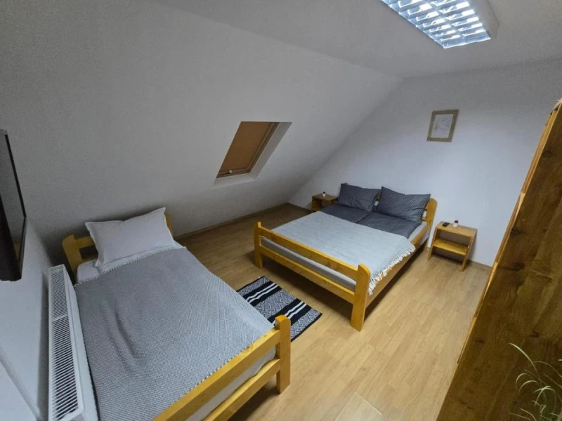 Făget Cazare | Hotel**** (K1567-13) Imaginea poate fi supusă drepturilor de autor. Se recomandă contactarea titularului drepturilor.