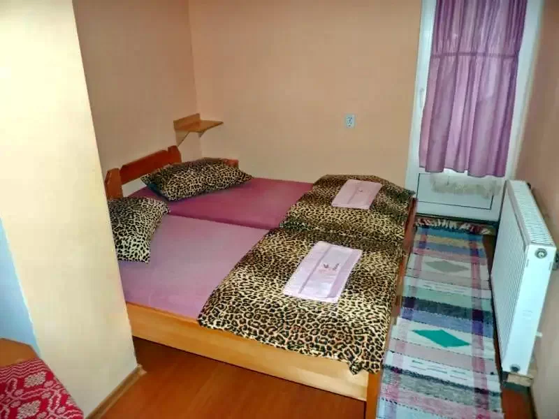 Barajul Zetea Cazare | Sat de vacanță (K1165-23) Imaginea poate fi supusă drepturilor de autor. Se recomandă contactarea titularului drepturilor.