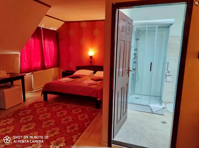 Miercurea Ciuc Cazare | Pensiune (K0193-11) Imaginea poate fi supusă drepturilor de autor. Se recomandă contactarea titularului drepturilor. Miercurea Ciuc Cazare | Pensiune (K0193-11) Imaginea poate fi supusă drepturilor de autor. Se recomandă contactarea titularului drepturilor.