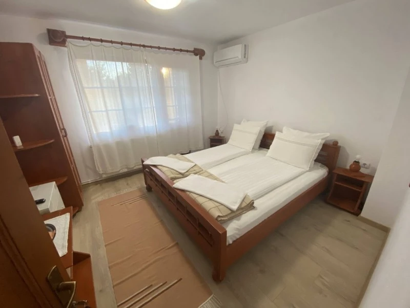Sâncraiu Cazare | Motel (K0549-8) Imaginea poate fi supusă drepturilor de autor. Se recomandă contactarea titularului drepturilor.