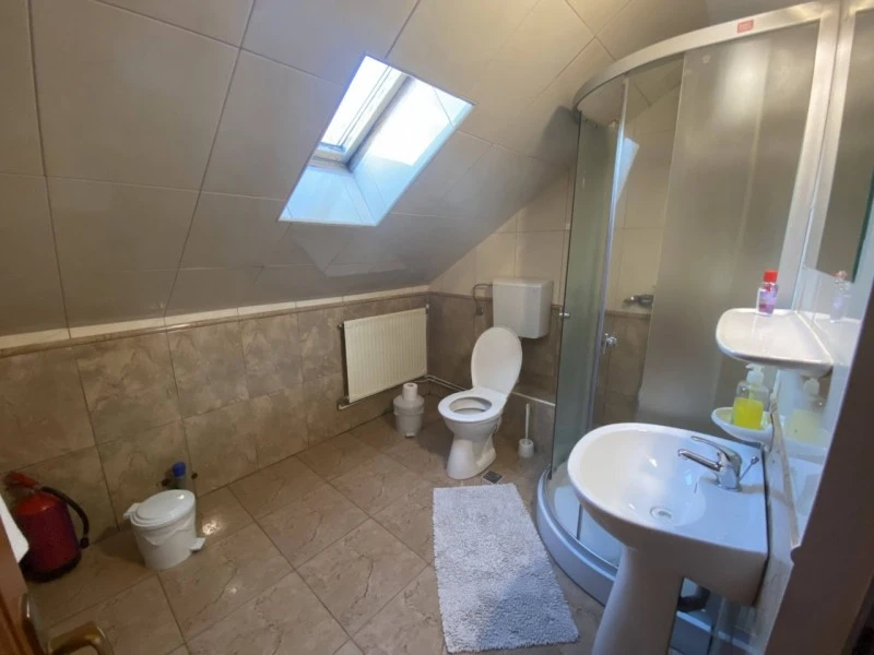 Sâncraiu Cazare | Motel (K0549-23) Imaginea poate fi supusă drepturilor de autor. Se recomandă contactarea titularului drepturilor.