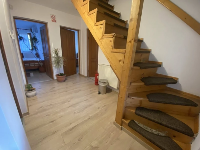 Sâncraiu Cazare | Motel (K0549-29) Imaginea poate fi supusă drepturilor de autor. Se recomandă contactarea titularului drepturilor.