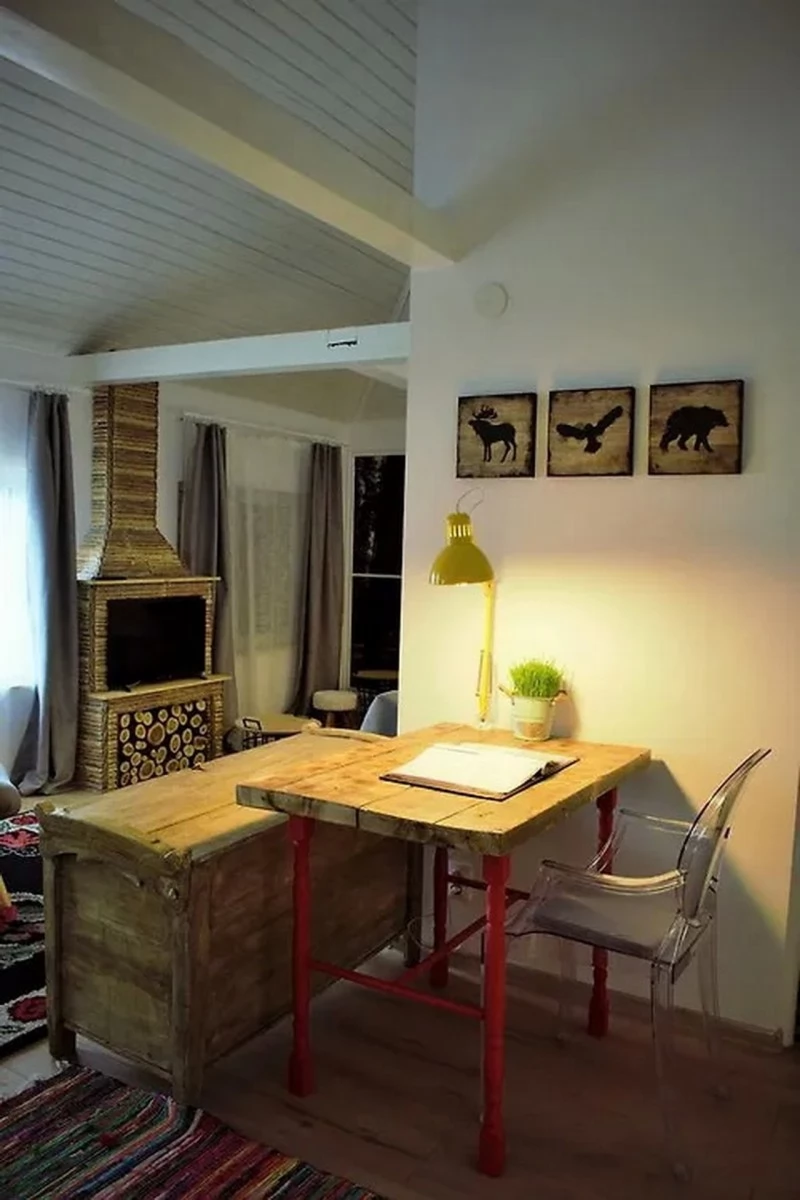 Deva Cazare | Căsuțe tip camping (K1474-42) Imaginea poate fi supusă drepturilor de autor. Se recomandă contactarea titularului drepturilor.