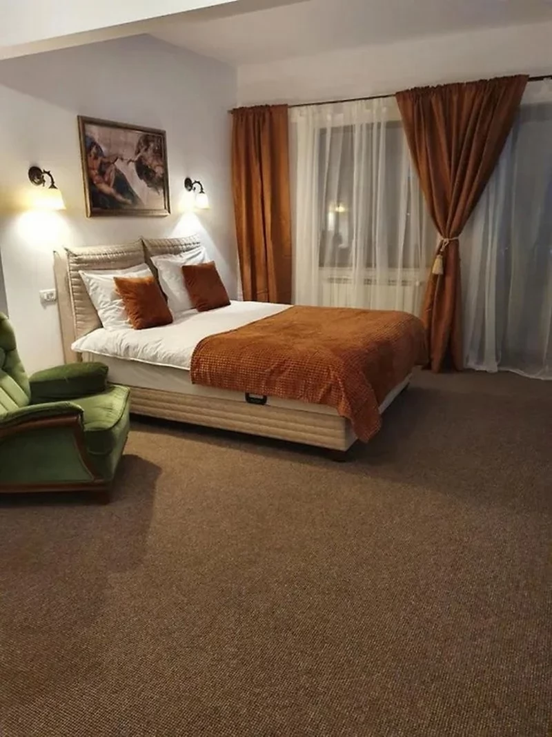 Deva Cazare | Căsuțe tip camping (K1474-49) Imaginea poate fi supusă drepturilor de autor. Se recomandă contactarea titularului drepturilor.