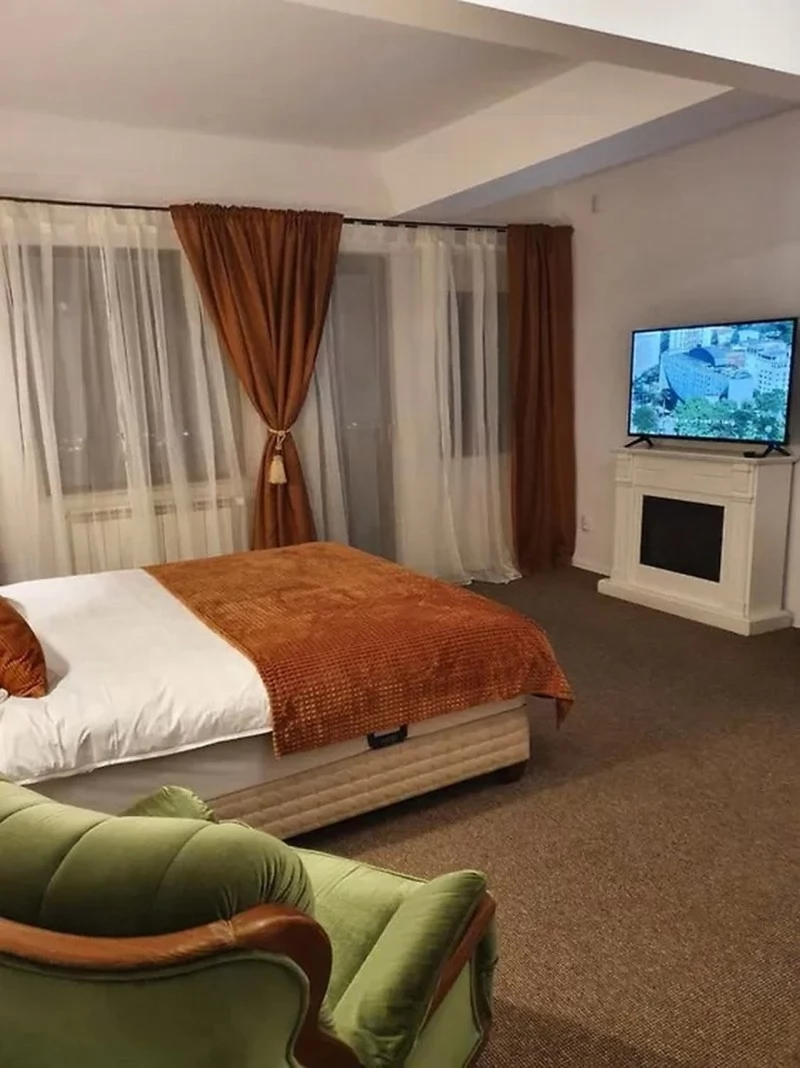 Deva Cazare | Căsuțe tip camping (K1474-50) Imaginea poate fi supusă drepturilor de autor. Se recomandă contactarea titularului drepturilor.