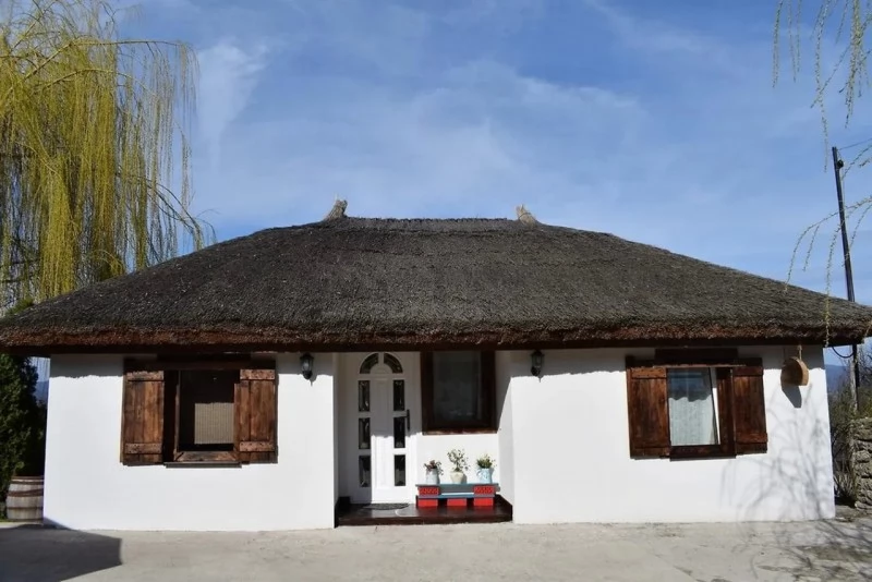 Deva Cazare | Căsuțe tip camping (K1474-56) Imaginea poate fi supusă drepturilor de autor. Se recomandă contactarea titularului drepturilor.