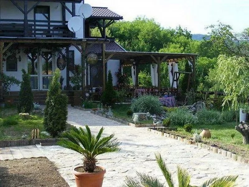 Deva Cazare | Căsuțe tip camping (K1474-76) Imaginea poate fi supusă drepturilor de autor. Se recomandă contactarea titularului drepturilor.