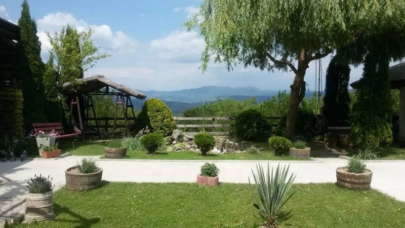 Deva Cazare | Căsuțe tip camping (K1474-77) Imaginea poate fi supusă drepturilor de autor. Se recomandă contactarea titularului drepturilor.