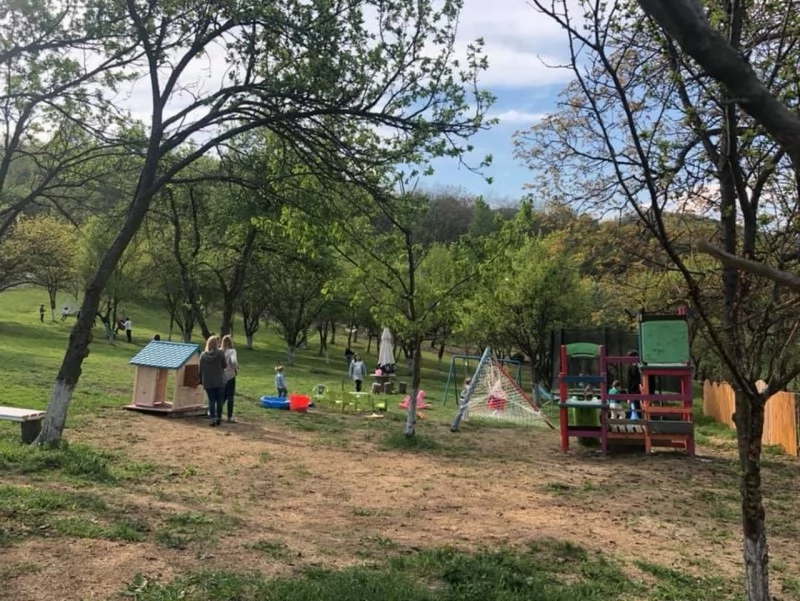 Deva Cazare | Căsuțe tip camping (K1474-80) Imaginea poate fi supusă drepturilor de autor. Se recomandă contactarea titularului drepturilor.