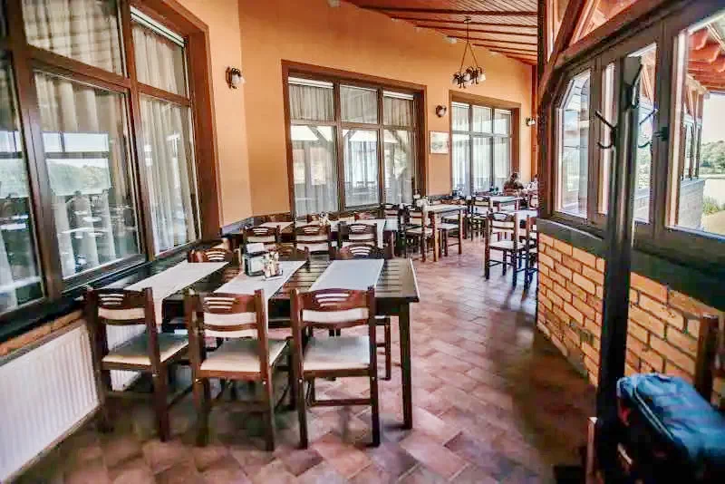 Câmpu Cetății Cazare | Motel (K0996-6) Imaginea poate fi supusă drepturilor de autor. Se recomandă contactarea titularului drepturilor.