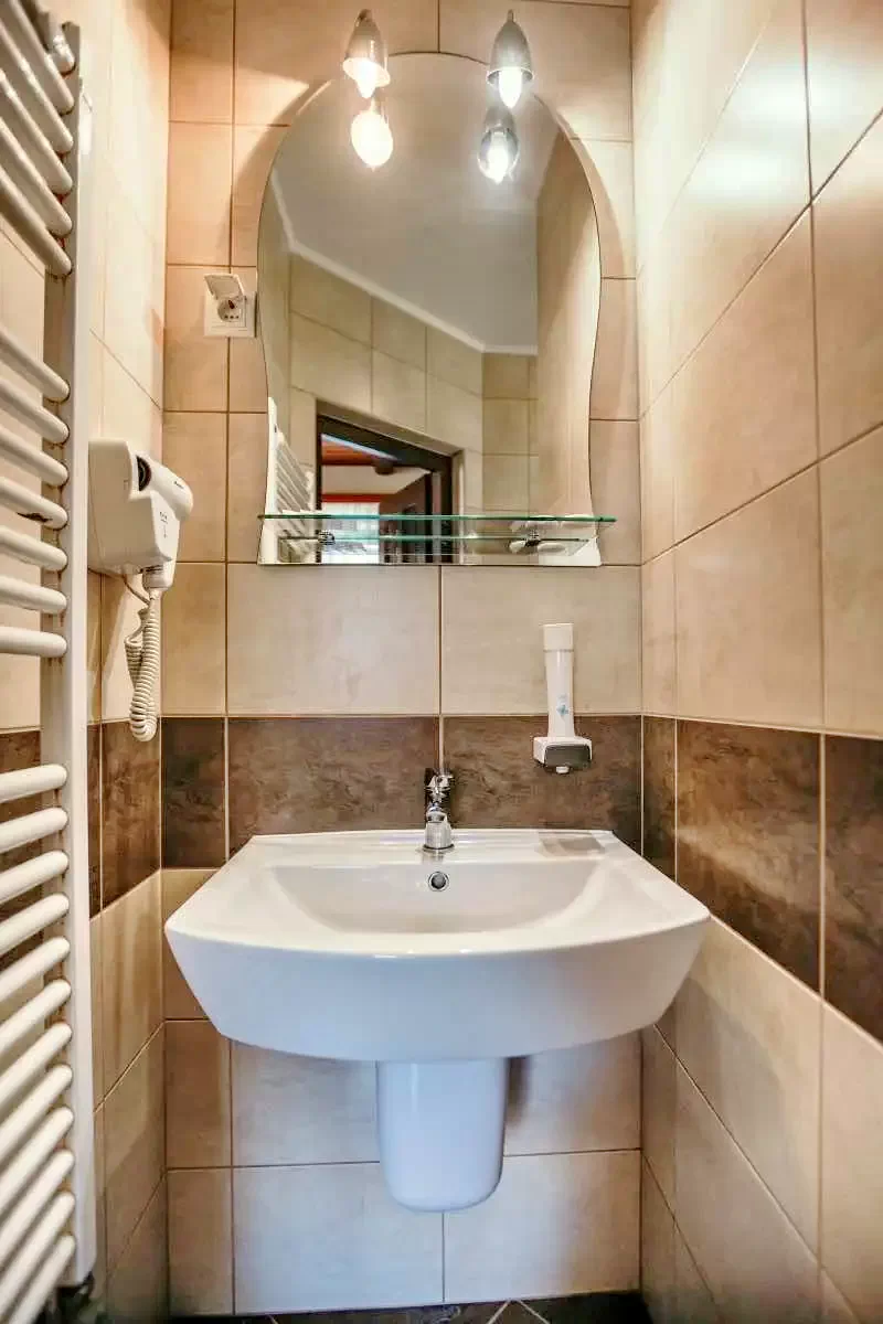 Câmpu Cetății Cazare | Pensiune (K0996-19) Imaginea poate fi supusă drepturilor de autor. Se recomandă contactarea titularului drepturilor.