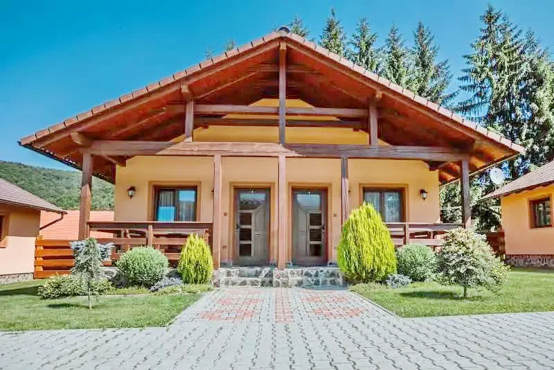 Câmpu Cetății Cazare | Motel (K0996-23) Imaginea poate fi supusă drepturilor de autor. Se recomandă contactarea titularului drepturilor.