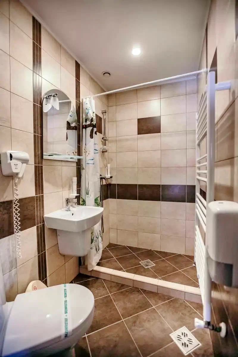 Vármező Szállás | Motel (K0996-25) A kép szerzői jogvédelem alatt állhat. Javasolt a kapcsolatfelvétel a jog tulajdonossal.