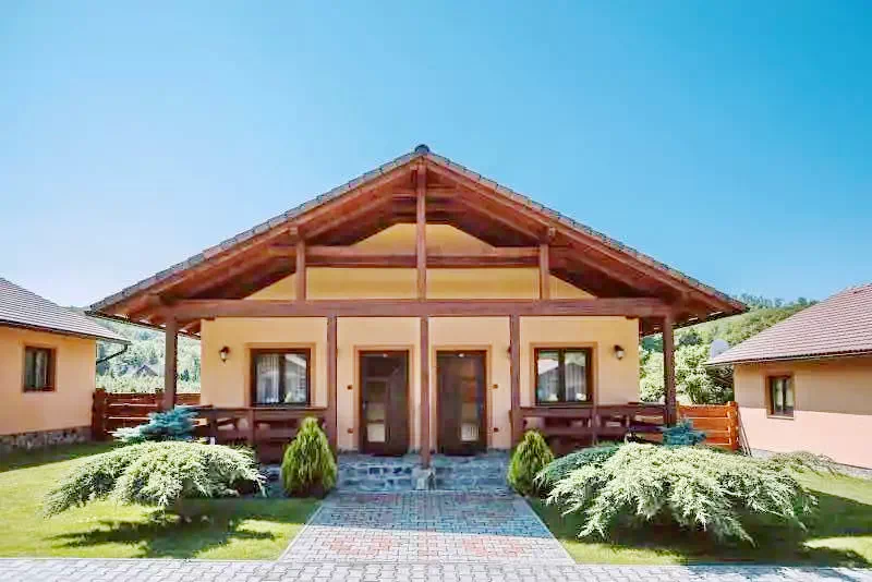 Câmpu Cetății Cazare | Motel (K0996-33) Imaginea poate fi supusă drepturilor de autor. Se recomandă contactarea titularului drepturilor.