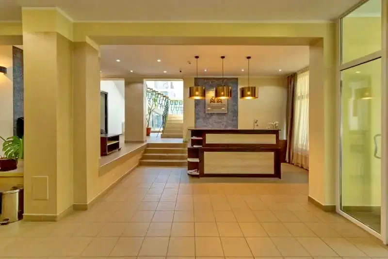 Arcuș Cazare | Hostel (K0763-20) Imaginea poate fi supusă drepturilor de autor. Se recomandă contactarea titularului drepturilor.