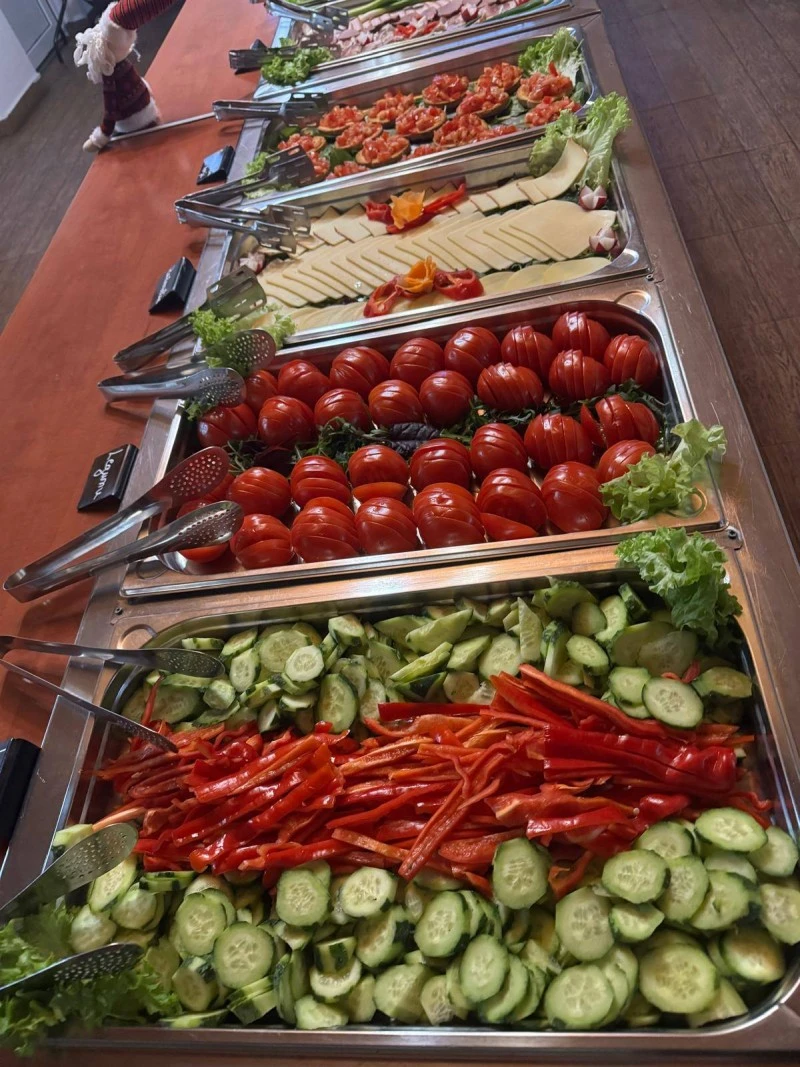 Băile Herculane Cazare | Motel (K0891-44) Imaginea poate fi supusă drepturilor de autor. Se recomandă contactarea titularului drepturilor.