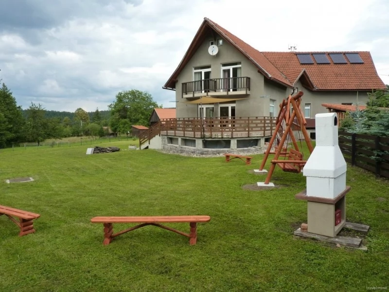 Izvoare Cazare | Cabană (K0012-37) Imaginea poate fi supusă drepturilor de autor. Se recomandă contactarea titularului drepturilor. Izvoare Cazare | Cabană (K0012-37) Imaginea poate fi supusă drepturilor de autor. Se recomandă contactarea titularului drepturilor.