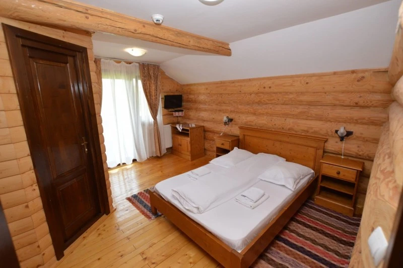 Felsőgirda Szállás | Motel (K0837-16) A kép szerzői jogvédelem alatt állhat. Javasolt a kapcsolatfelvétel a jog tulajdonossal.