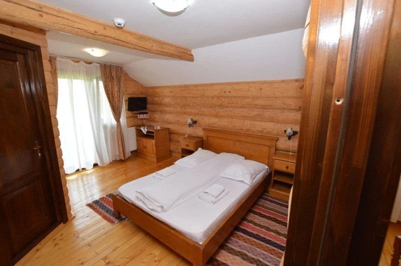 Gârda de Sus Cazare | Motel (K0837-19) Imaginea poate fi supusă drepturilor de autor. Se recomandă contactarea titularului drepturilor.