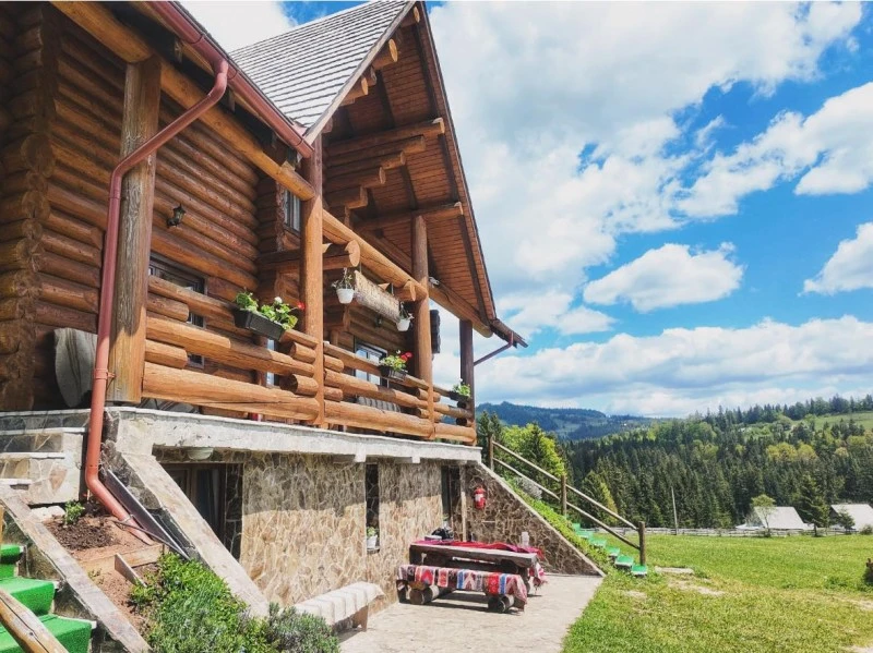 Gârda de Sus Cazare | Motel (K0837-34) Imaginea poate fi supusă drepturilor de autor. Se recomandă contactarea titularului drepturilor.