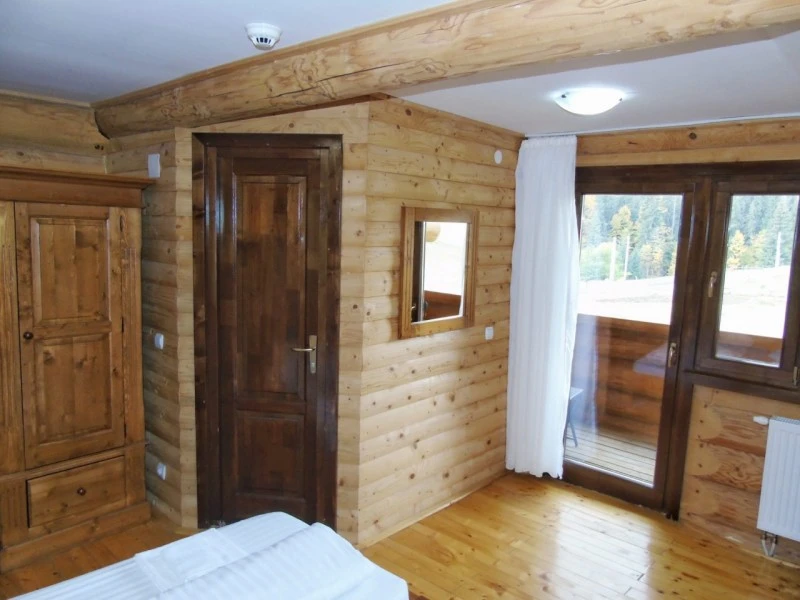 Gârda de Sus Cazare | Motel (K0837-35) Imaginea poate fi supusă drepturilor de autor. Se recomandă contactarea titularului drepturilor.