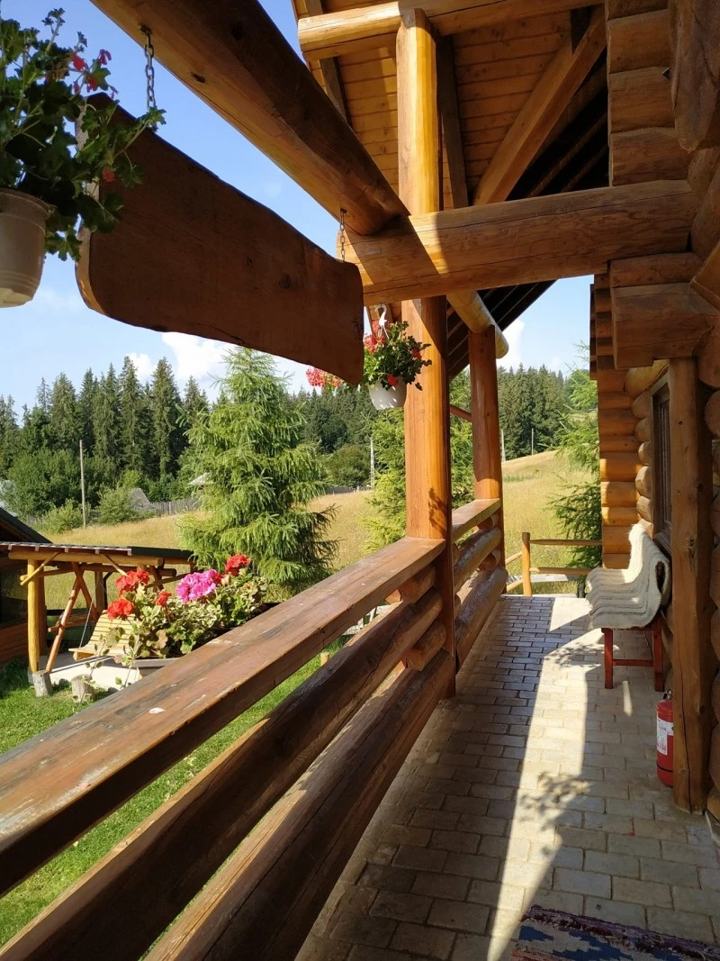 Gârda de Sus Cazare | Motel (K0837-46) Imaginea poate fi supusă drepturilor de autor. Se recomandă contactarea titularului drepturilor.