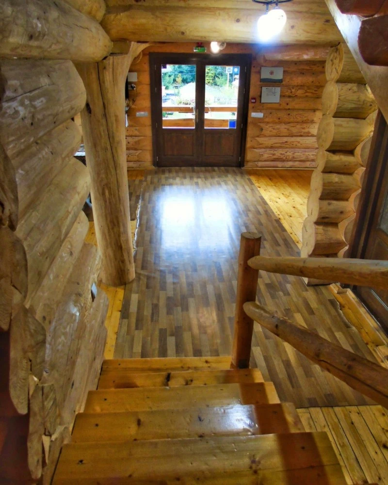 Gârda de Sus Cazare | Motel (K0837-55) Imaginea poate fi supusă drepturilor de autor. Se recomandă contactarea titularului drepturilor.