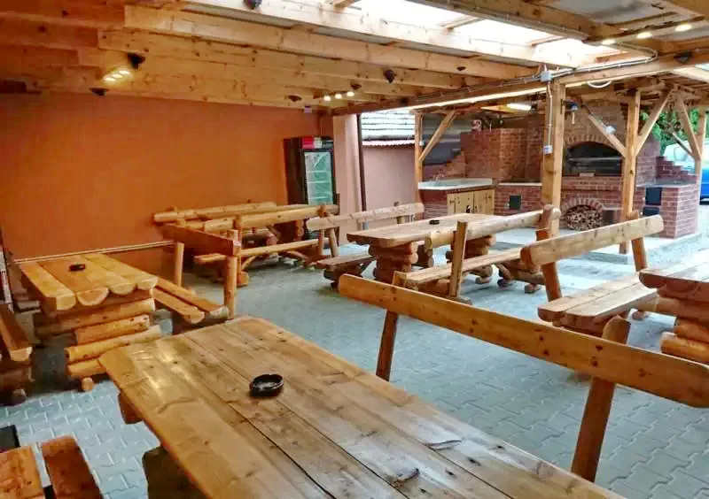 Négyfalu Szállás | Panzió (K0088-9) A kép szerzői jogvédelem alatt állhat. Javasolt a kapcsolatfelvétel a jog tulajdonossal. Négyfalu Szállás | Panzió (K0088-9) A kép szerzői jogvédelem alatt állhat. Javasolt a kapcsolatfelvétel a jog tulajdonossal.