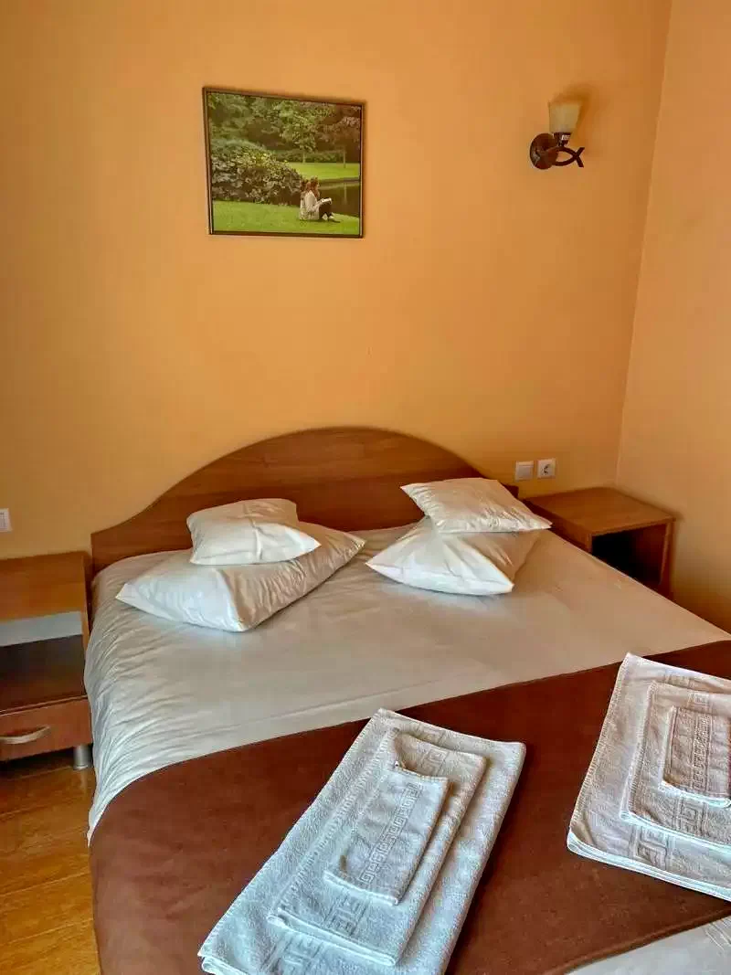 Boghiș Cazare | Pensiune (K0709-5) Imaginea poate fi supusă drepturilor de autor. Se recomandă contactarea titularului drepturilor. Boghiș Cazare | Pensiune (K0709-5) Imaginea poate fi supusă drepturilor de autor. Se recomandă contactarea titularului drepturilor.