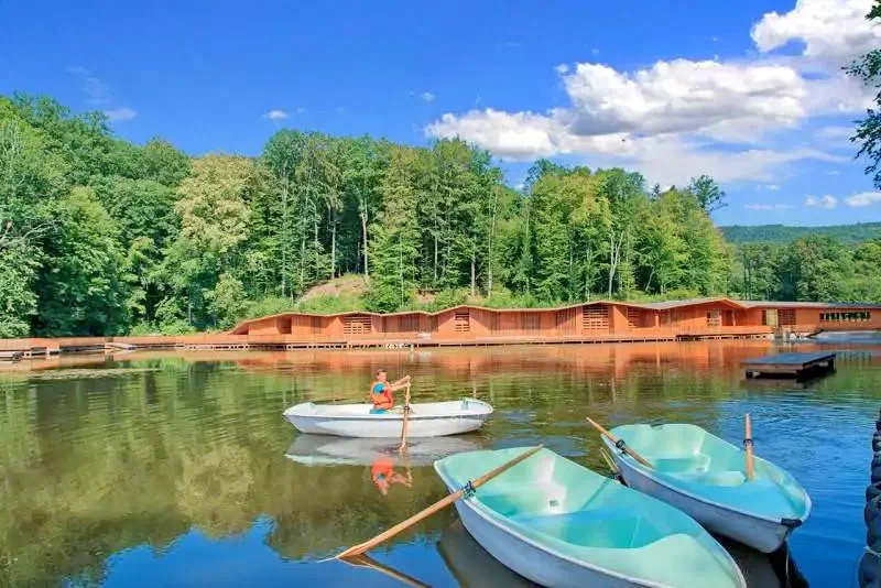 Tivoli Tó Tivoli Tó