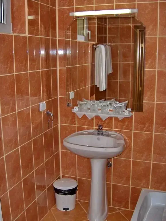 Jósikafalva Szállás | Turisztikai panzió (K0794-8) A kép szerzői jogvédelem alatt állhat. Javasolt a kapcsolatfelvétel a jog tulajdonossal.