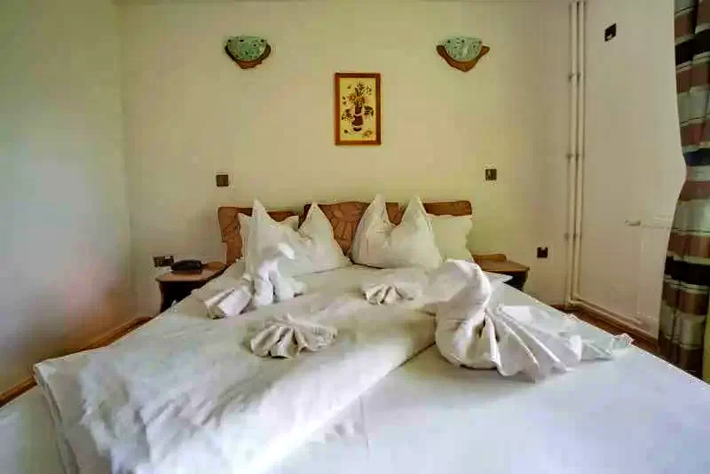 Beliș Cazare | Motel (K1005-10) Imaginea poate fi supusă drepturilor de autor. Se recomandă contactarea titularului drepturilor.