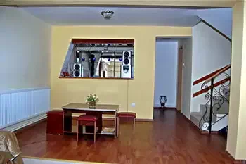 Hunedoara Cazare | Cabană (K1406-25) Imaginea poate fi supusă drepturilor de autor. Se recomandă contactarea titularului drepturilor.