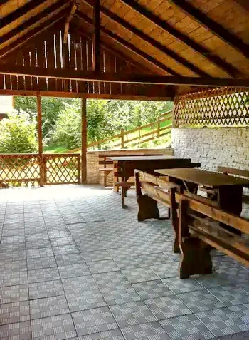 Hunedoara Cazare | Sat de vacanță (K1406-35) Imaginea poate fi supusă drepturilor de autor. Se recomandă contactarea titularului drepturilor.