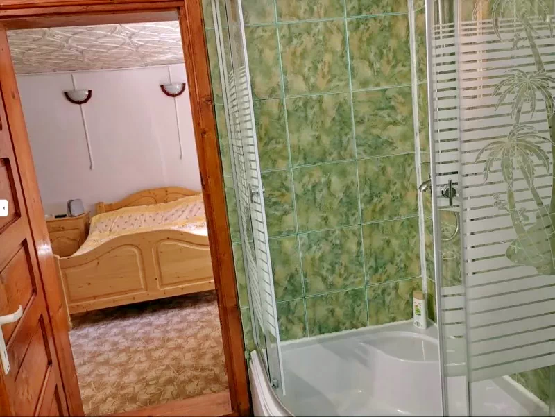 Gârda de Sus Cazare | Motel (K0491-9) Imaginea poate fi supusă drepturilor de autor. Se recomandă contactarea titularului drepturilor.