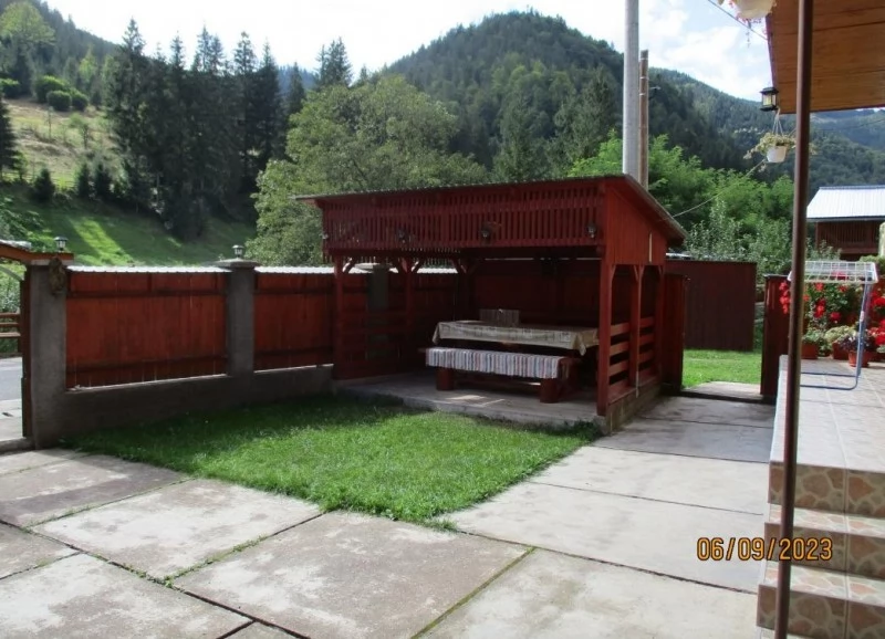 Gârda de Sus Cazare | Motel (K0491-40) Imaginea poate fi supusă drepturilor de autor. Se recomandă contactarea titularului drepturilor.