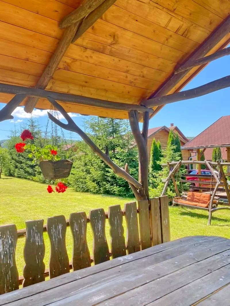 Corund Cazare | Cabană (K0351-24) Imaginea poate fi supusă drepturilor de autor. Se recomandă contactarea titularului drepturilor. Corund Cazare | Cabană (K0351-24) Imaginea poate fi supusă drepturilor de autor. Se recomandă contactarea titularului drepturilor.