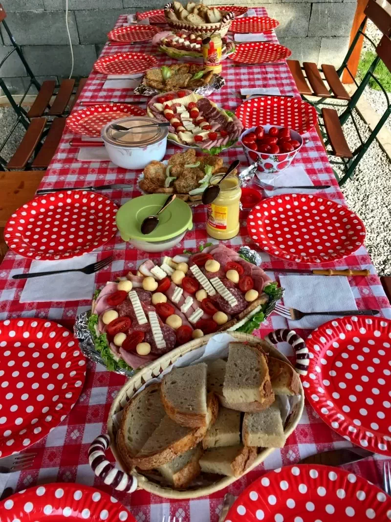 Korond Szállás | Kulcsosház (K0351-25) A kép szerzői jogvédelem alatt állhat. Javasolt a kapcsolatfelvétel a jog tulajdonossal. Korond Szállás | Kulcsosház (K0351-25) A kép szerzői jogvédelem alatt állhat. Javasolt a kapcsolatfelvétel a jog tulajdonossal.