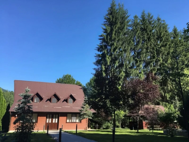 Vasaskőfalva Szállás | Kulcsosház (K1519-42) A kép szerzői jogvédelem alatt állhat. Javasolt a kapcsolatfelvétel a jog tulajdonossal.