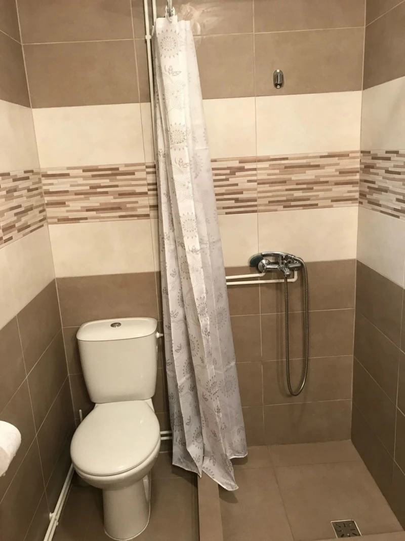 Pietroasa Cazare | Cabană (K1519-50) Imaginea poate fi supusă drepturilor de autor. Se recomandă contactarea titularului drepturilor. Pietroasa Cazare | Cabană (K1519-50) Imaginea poate fi supusă drepturilor de autor. Se recomandă contactarea titularului drepturilor.