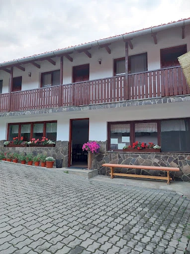 Lupeni Cazare | Casă de oaspeți (K0365-38) Imaginea poate fi supusă drepturilor de autor. Se recomandă contactarea titularului drepturilor. Lupeni Cazare | Casă de oaspeți (K0365-38) Imaginea poate fi supusă drepturilor de autor. Se recomandă contactarea titularului drepturilor.